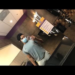 Meet your Posher, Bruce